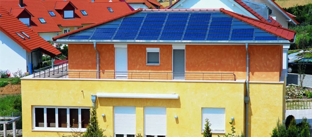 Soluções inteligentes de autoconsumo doméstico para instalações fotovoltaicas